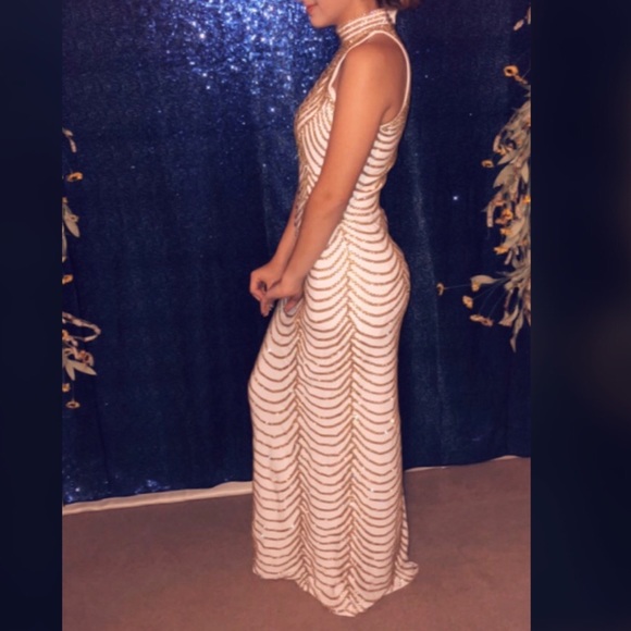 2018 Jovani platinum dress wore once - Picture 2 of 3